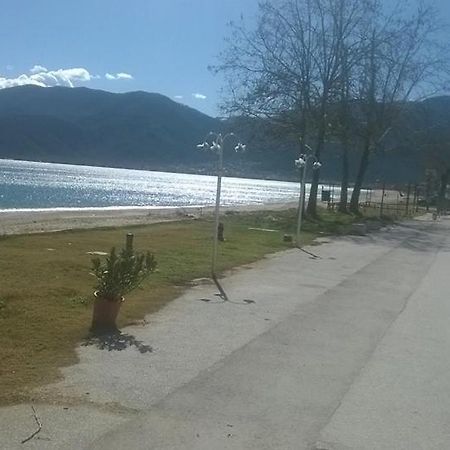 Villa Eleon 2 Vrasná Buitenkant foto