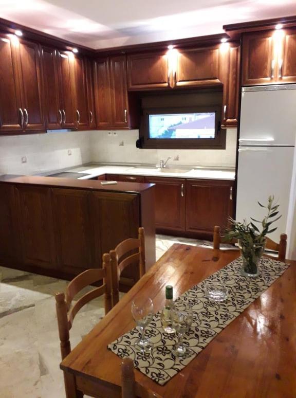 Villa Eleon 2 Vrasná Buitenkant foto